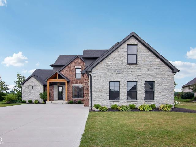 House for sale in Pittsboro, Indiana