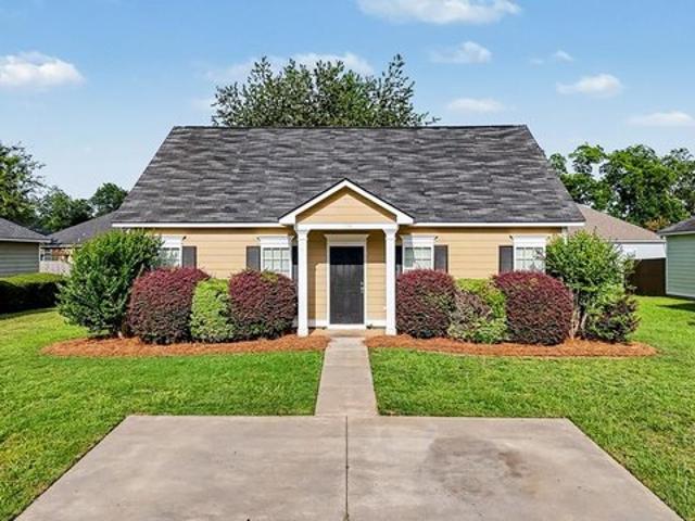 House for sale in Leesburg, Georgia