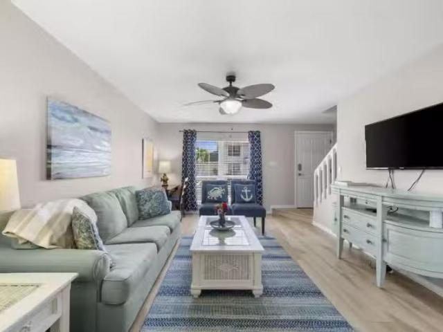 Condo for sale in Naples Condo for sale in Naples