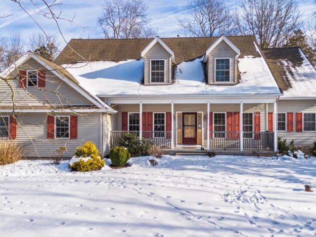 House for sale in Lafayette, New Jersey