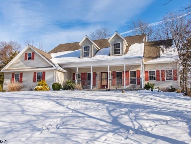 House for sale in Lafayette, New Jersey