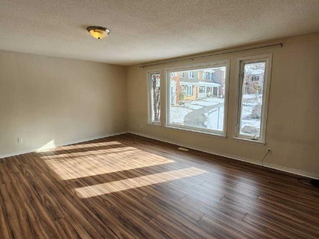 Townhouse for rent in Mulhurst Bay, Ontario