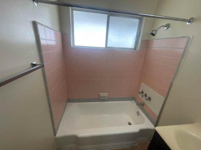 Apartment for rent in Glendale, California
