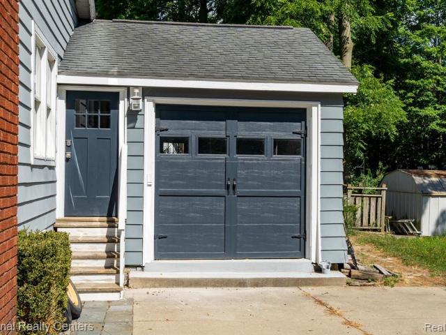 House for sale in Lake Orion, Oakland County