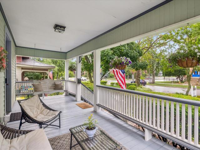 House for sale in La Grange, Illinois