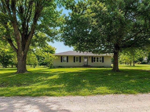 House for sale in Knob Noster, Missouri