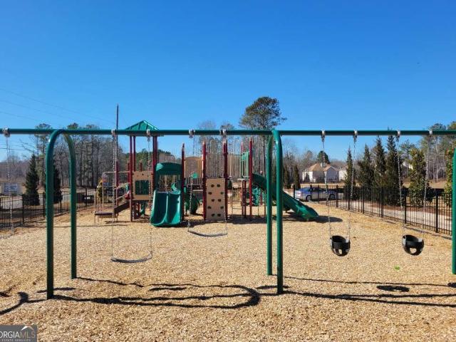 House for sale in Hampton, Georgia