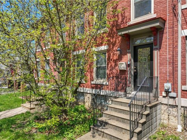 Townhouse for sale in Pittsburgh