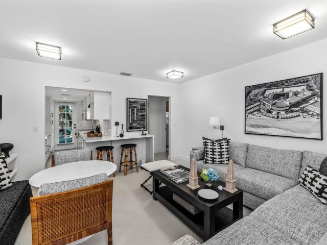 Apartment for rent in Palm Beach, Florida