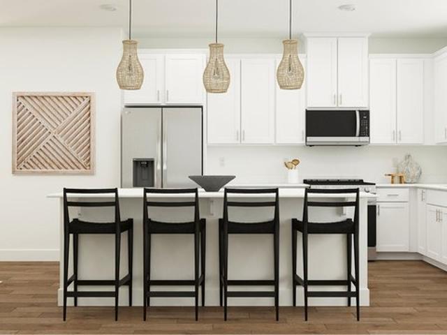 Townhouse for sale in Southfields, New York