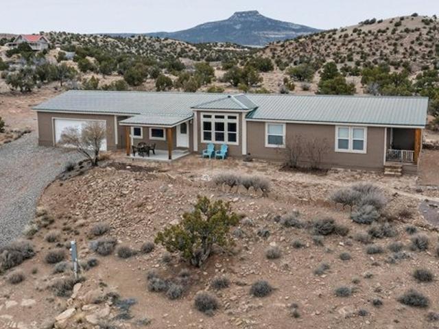 House for sale in Abiquiu, New Mexico