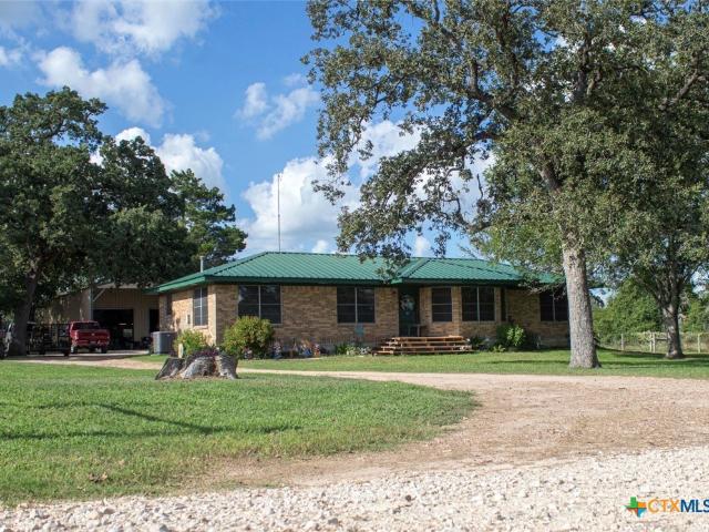 House for sale in Hallettsville, Texas