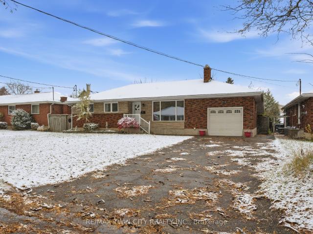 House for sale in Brant, Ontario