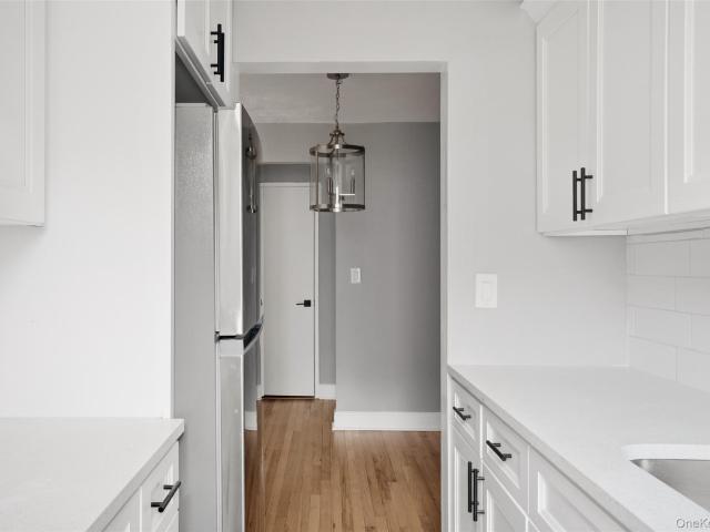 Condo for sale in Glenwood, New York