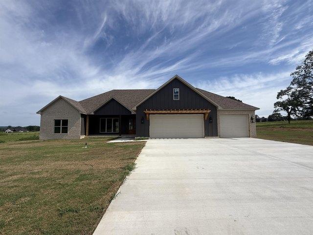 House for sale in Ark