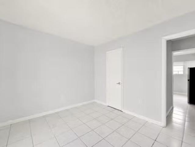 Condo for rent in Miami