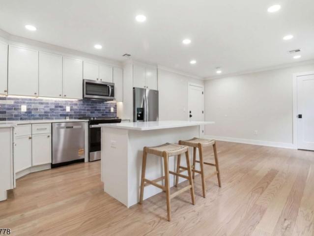 Property for rent in Berkeley Heights, New Jersey