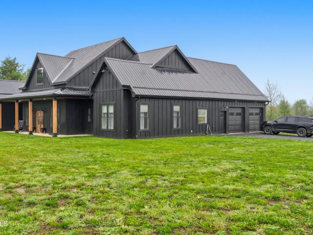 House for sale in Saratoga, New York