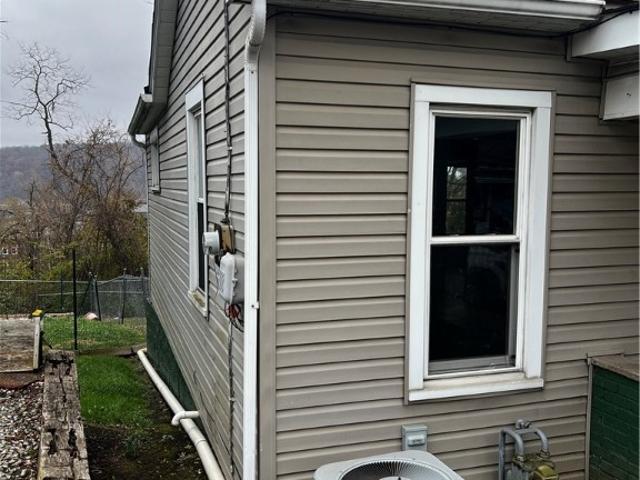 House for sale in Mingo Junction, Ohio