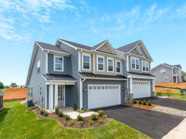 Townhouse for sale in Virginia