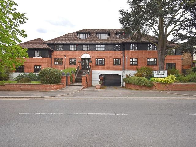 Apartment for rent in Highams Park, Greater London
