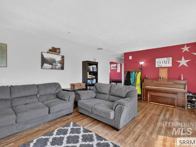 House for sale in Aberdeen, Bingham County