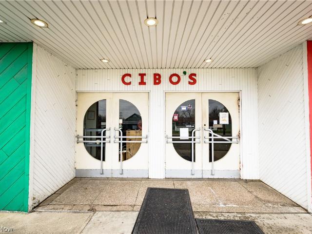 Commercial for sale in Waynesburg, Ohio