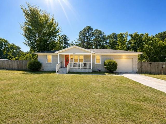 House for sale in Saint Stephen, South Carolina