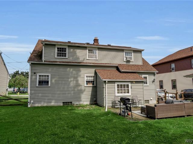 House for sale in Bowmansville, New York