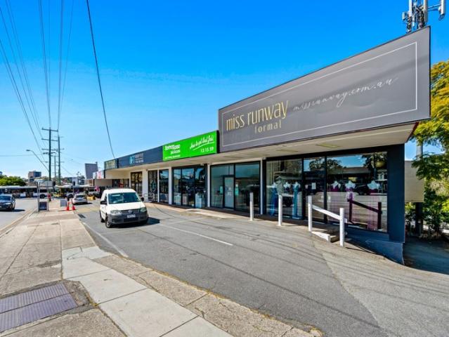 Retail for rent in Toombul, Queensland