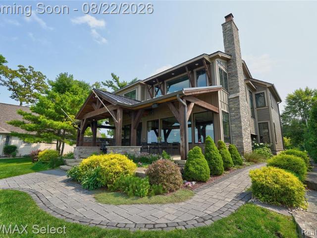 House for sale in Fenton, Michigan