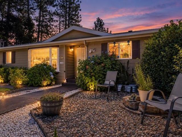 House for sale in Pine Grove, California