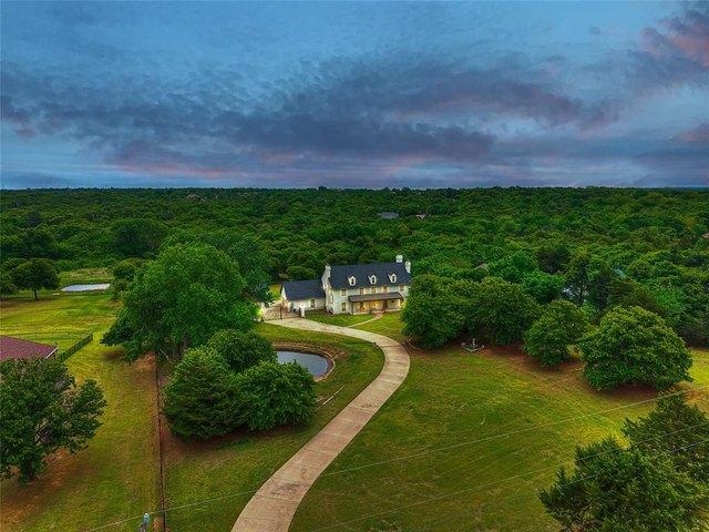 House for sale in Jones, Oklahoma