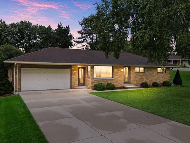 House for sale in New Berlin, Waukesha County
