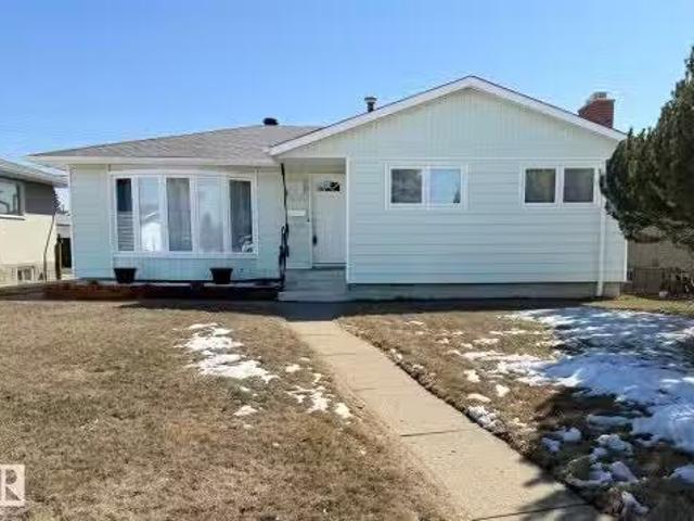 House for sale in Wedgewood, Alberta