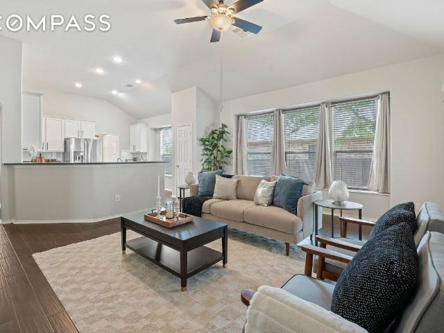 House for sale in Manor