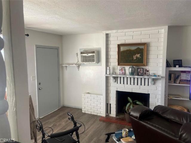 House for sale in Apple Valley, California