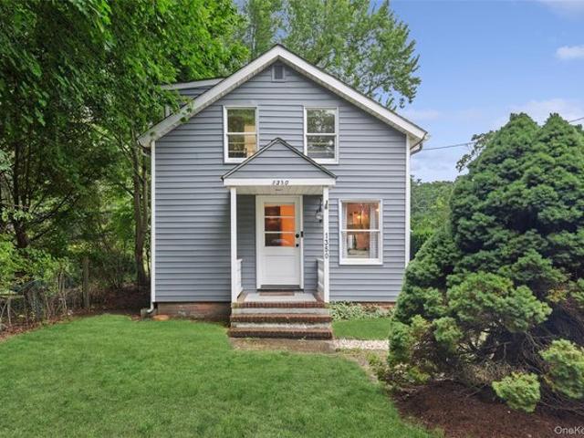 House for sale in Wainscott, New York