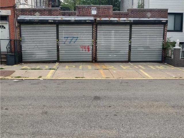 Commercial for sale in Arverne, New York