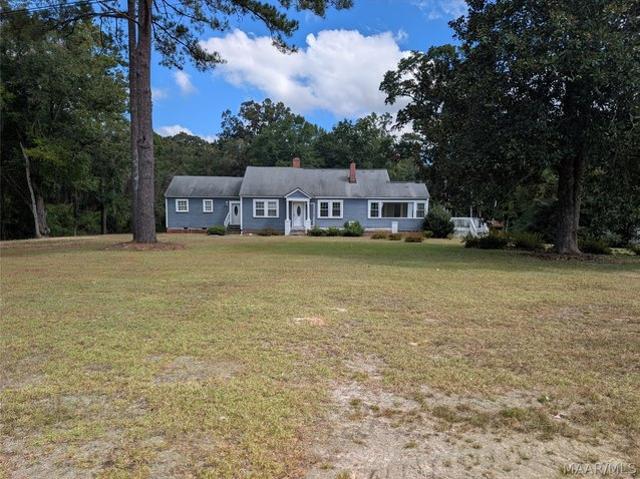 House for sale in Shorter, Macon County