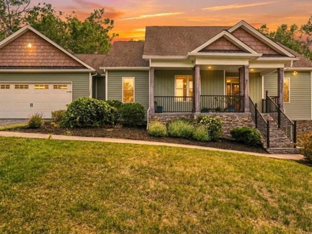 House for sale in Virginia