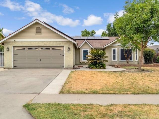 House for sale in Lemoore, California