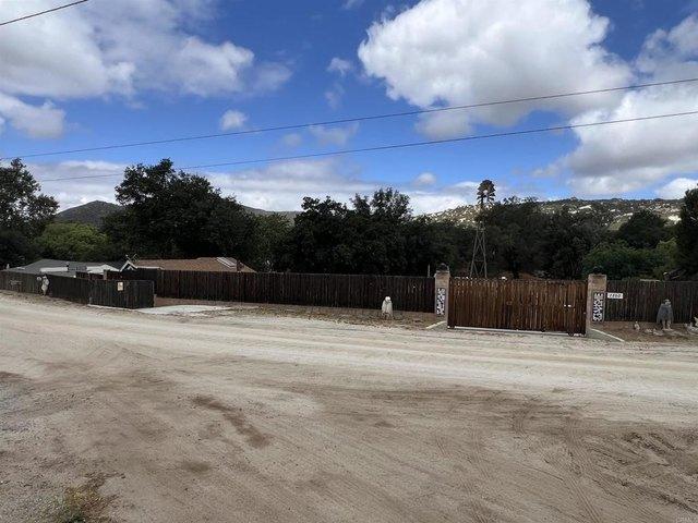 House for sale in Potrero, California