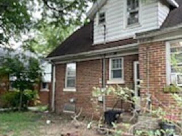House for sale in Evansville, Indiana