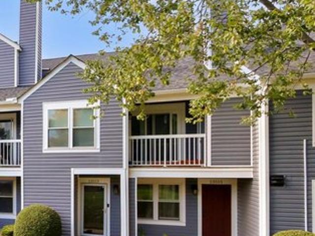 Condo for sale in Virginia