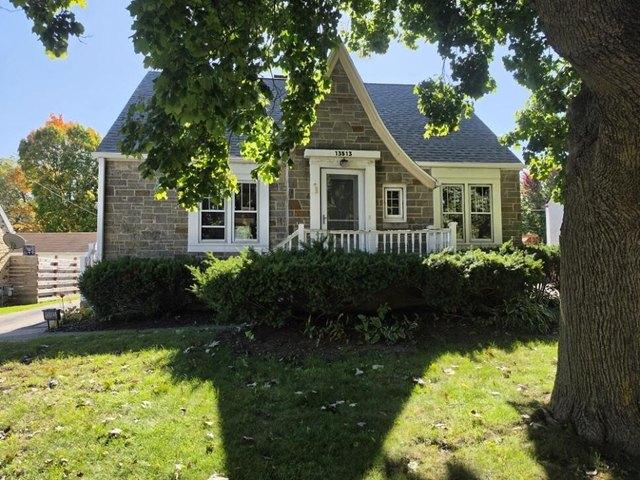 House for sale in New Berlin, Waukesha County