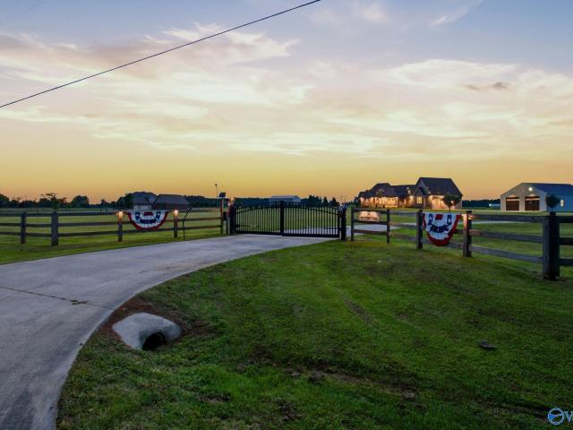 House for sale in Ardmore, Alabama