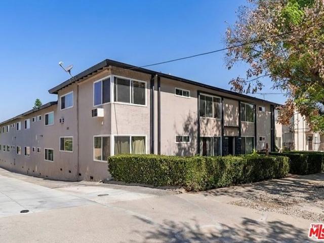 House for sale in Canoga Park, California