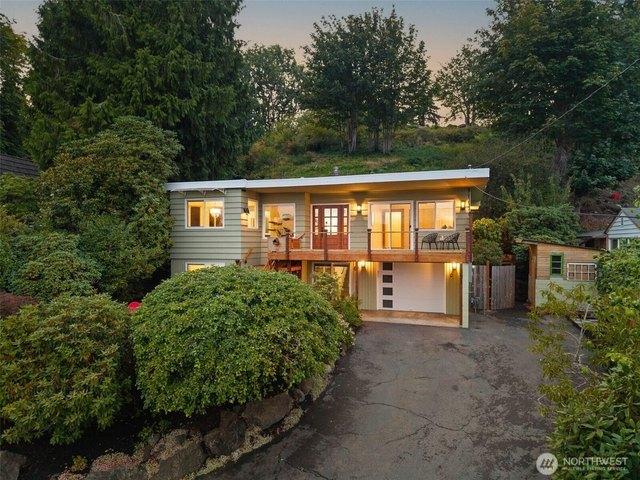 House for sale in Belfair, Washington