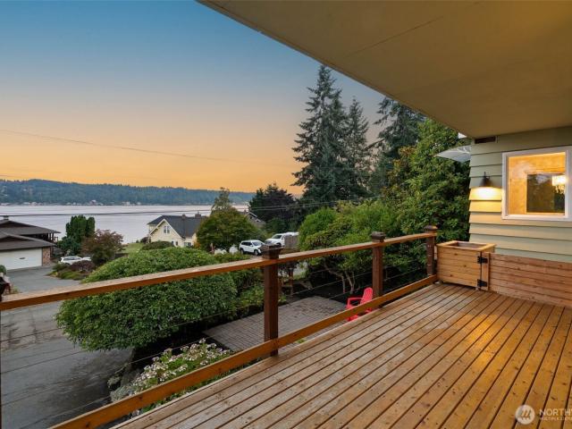 House for sale in Belfair, Washington